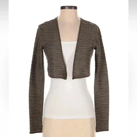 Worth New York Bronze Textured Shrug Cropped Cardigan Long Sleeve Size XS - Picture 1 of 2
